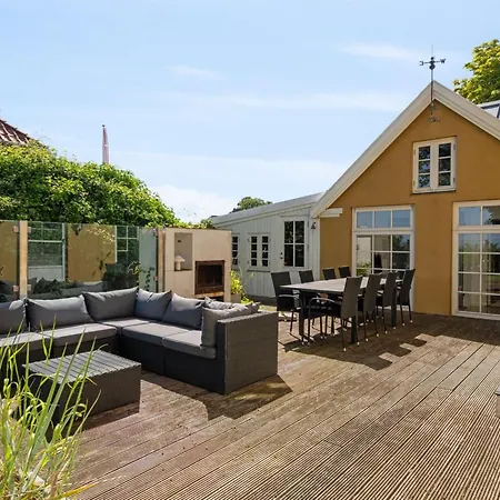 Lorenz - 10m From The Sea By Interhome 3*